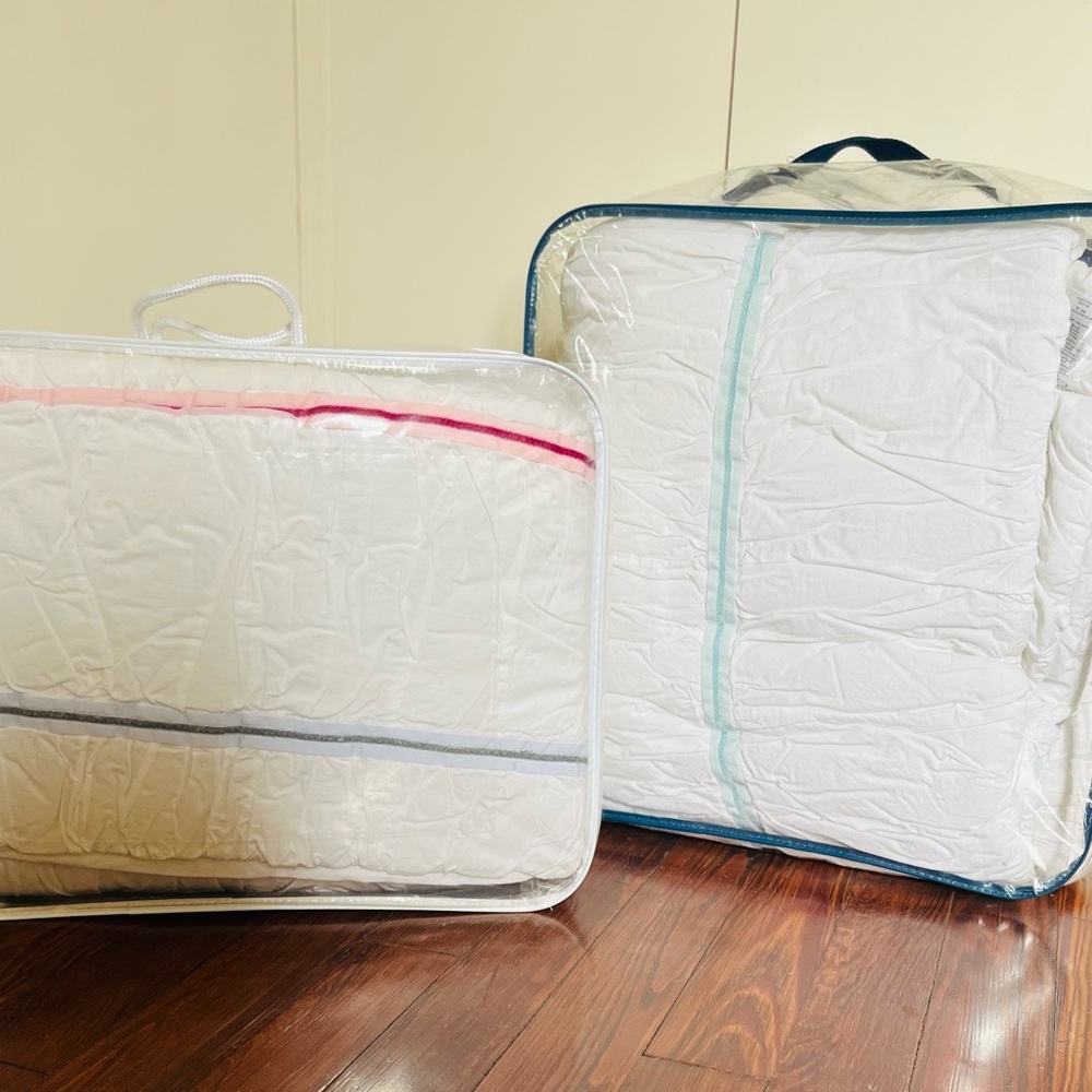 Pottery Barn kids Twin White Comforters X 2 and Shams X 2 with pastel trim